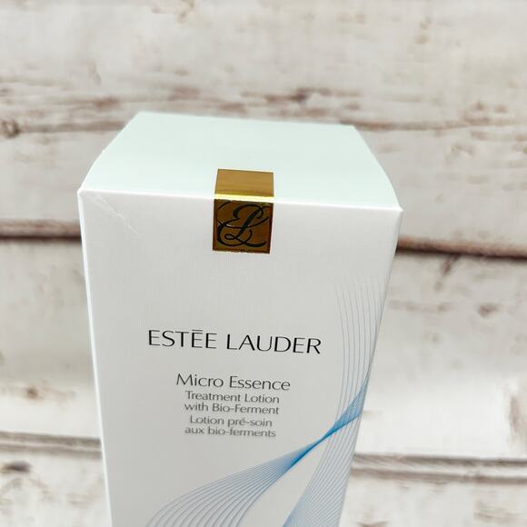 ESTEE LAUDER Micro Essence Treatment Lotion with Bio-Ferment 13.5 Fl Oz - Picture 2 of 3